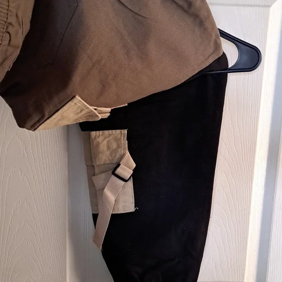 Fashion Nova Black and Tan Joggers - Picture 4 of 4